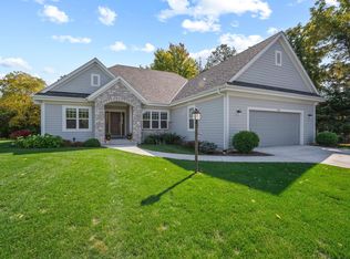 11248 N River Birch Dr #13, Mequon, WI 53092