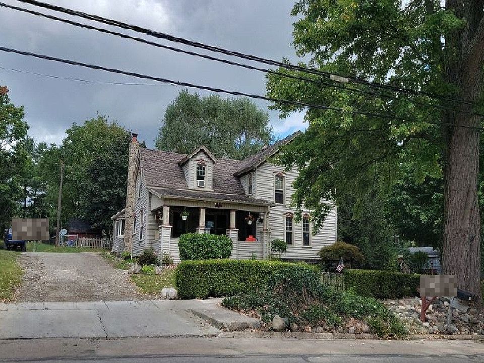 1st image of 517 E Saint Clair St