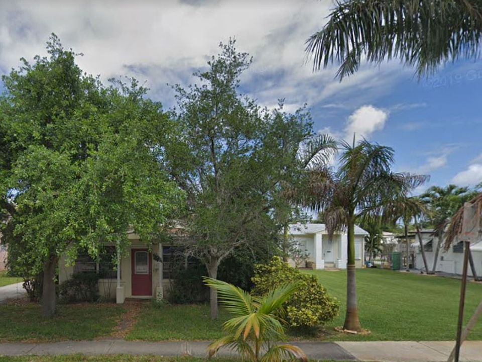 1st image of 2535 Taft St