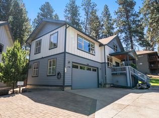 1196 SW Silver Lake Blvd, Bend, OR 97702