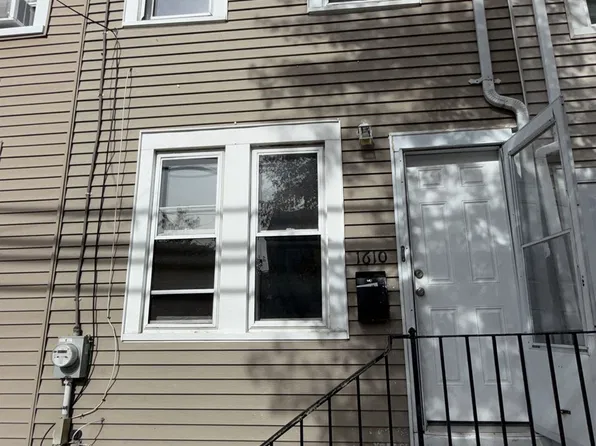 1610 S Clinton Ave, Trenton, NJ 08610