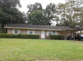 185 Greenridge Dr, Pensacola, FL 32534