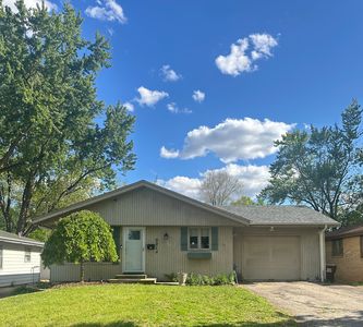 2212 Barton Blvd, Rockford, IL, 61103