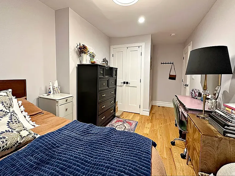 242 Covert St #1R — Photo 9