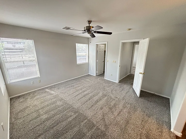 3237 Little Stream St — Photo 28