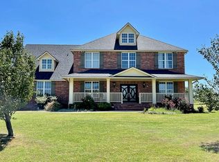 17300 Barrington Hills Ln, Edmond, OK 73012