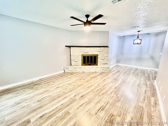 2nd image of 4752 S 25th Ave W