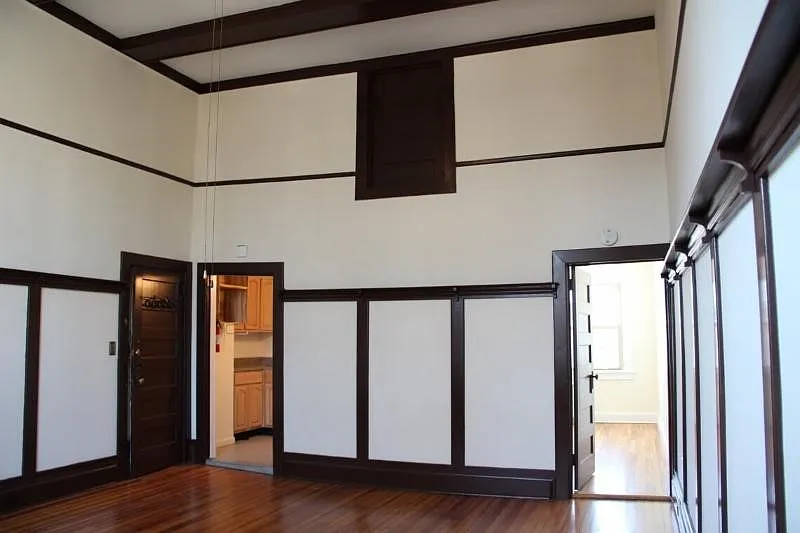 1 bed, 1000 sqft, $3,030 — Photo 3