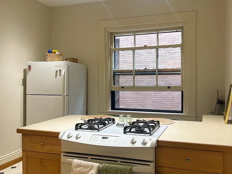The EB Green Residence — Photo 51