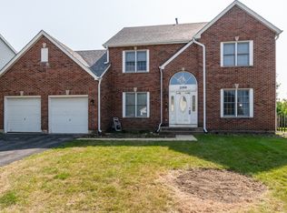 2299 Cedar Point Ct, Elgin, IL 60123