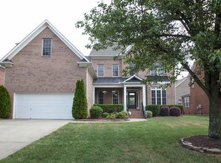 3012 Springs Farm Ln, Charlotte, NC 28226