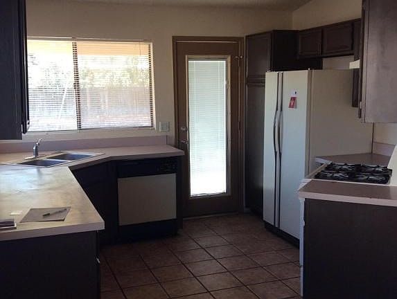 5th image of 1819 W Great Oak Dr