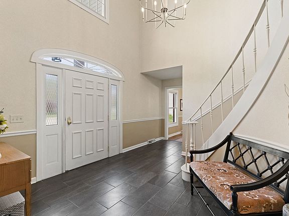 4th image of 1220 38th Avenue Ct