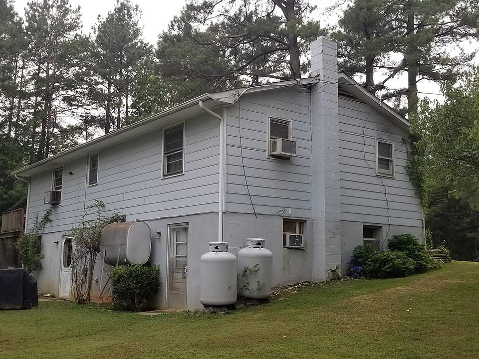 2nd image of 1632 Oliver Creek Rd