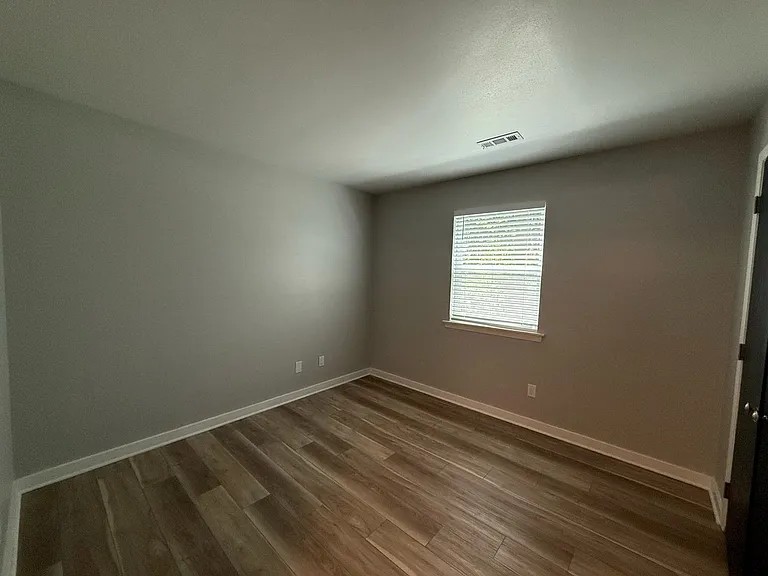 CherryVale Apartments — Photo 68