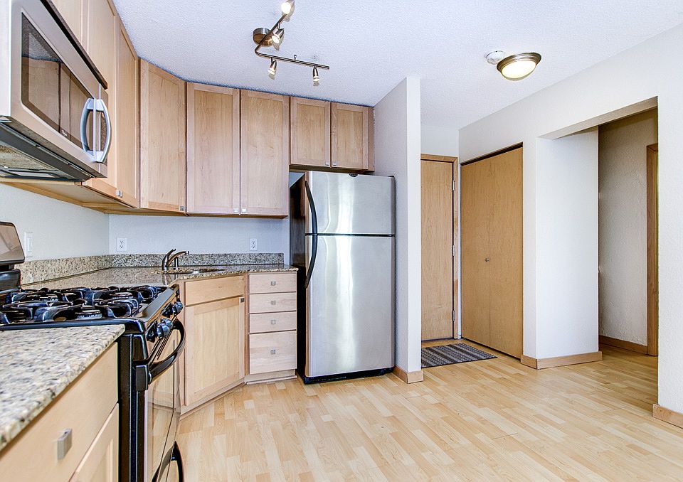 1st image of 2530 1st Ave S APT 102