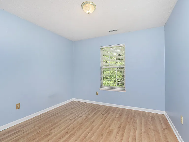 14968 Mia Dr — Photo 23