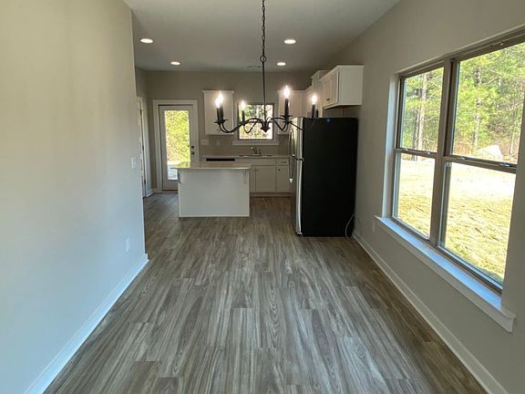 3rd image of 15643 Capstone Blvd