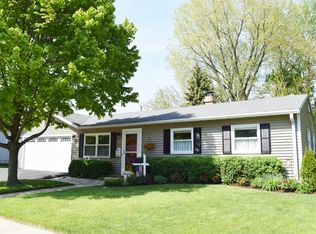 1449 Hulmes Dr, Dekalb, IL 60115