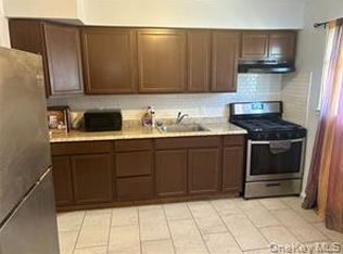 307 Fernside Pl Floor 1, Far Rockaway, NY 11691