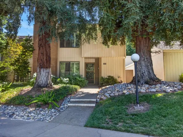 1427 Commons Dr, Sacramento, CA 95825