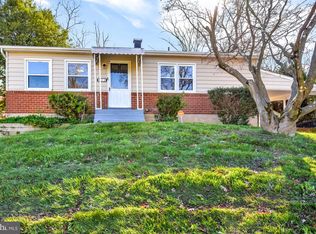 11 Walgrove Rd, Reisterstown, MD 21136