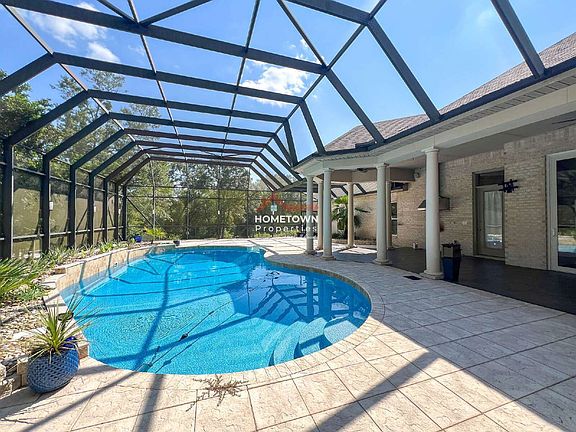 2nd image of 337 Grande Oaks Blvd