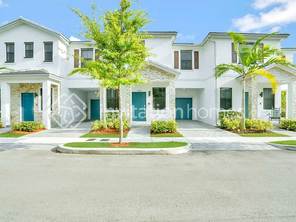 1640 SW 29th St