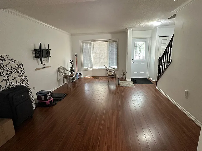 70 Chapman Ct #19 — Photo 7