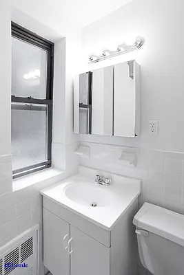 Rented by LC Lemle Real Estate Group | media 5