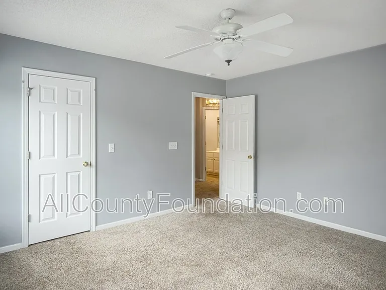 107 Broken Branch Dr — Photo 45