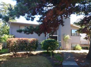 3816 36th Ave SW, Seattle, WA 98126