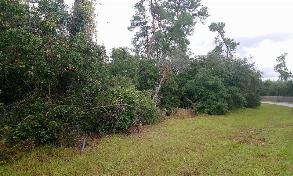 2nd image of 0 SW 28th Cir