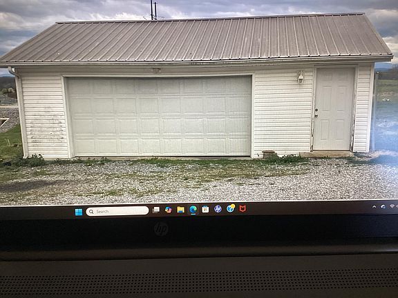 2nd image of 1620 Talbott Kansas Rd