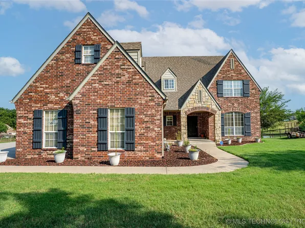 706 S Tallchief Ave, Skiatook, OK 74070