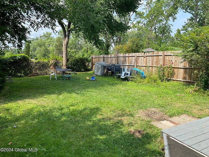 5th image of 205 N Brandywine Avenue
