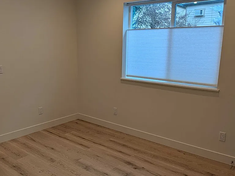 1725 Spur Ridge Ln #A — Photo 16