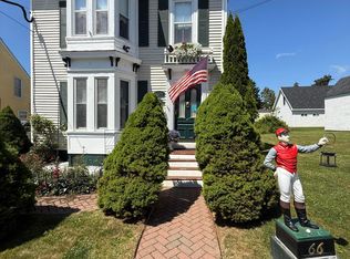 66 High St, Eastport, ME 04631