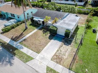 137 W 34th Street, Riviera Beach, FL 33404