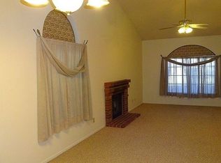 901 Sparrow Ct, Henderson, NV 89014