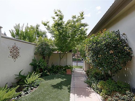5th image of 568 W San Jose Ave