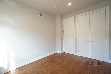 Rented by Rennit Inc.