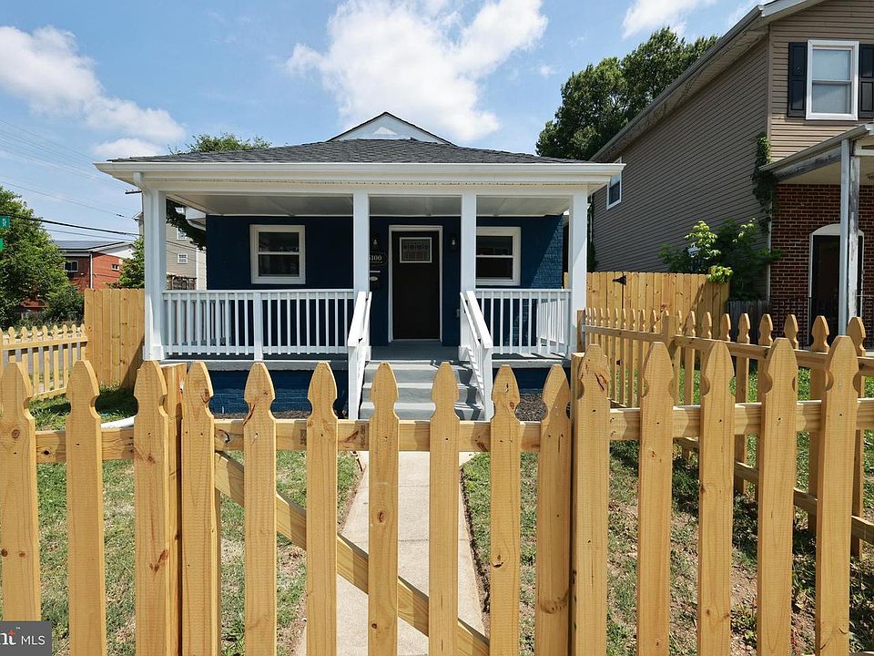 1st image of 5100 Queens Stroll Pl SE