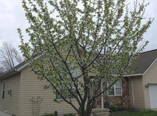 1411 Central Row Rd, Elsmere, KY 41018