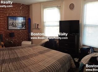 204 Northampton St #1B, Boston, MA 02118