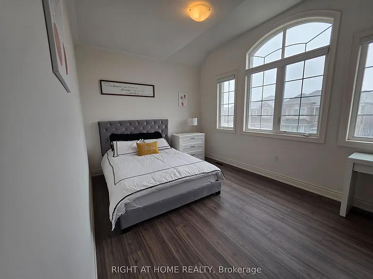 118 Great Falls Blvd — Photo 10