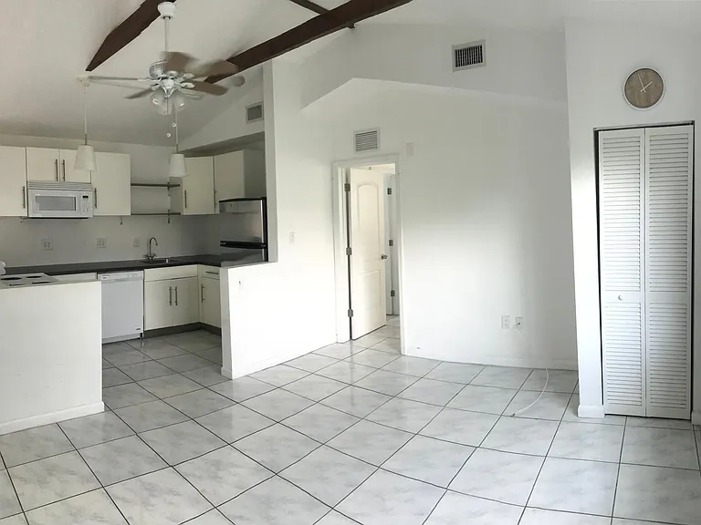 3363 SW 7th St — Photo 6