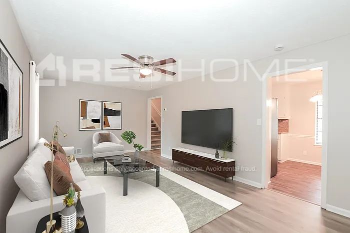 3943 Woodland Cir SE — Photo 3