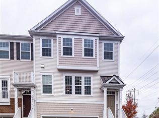 1306 Hudson Cir #1306, Highland Park, NJ 08904