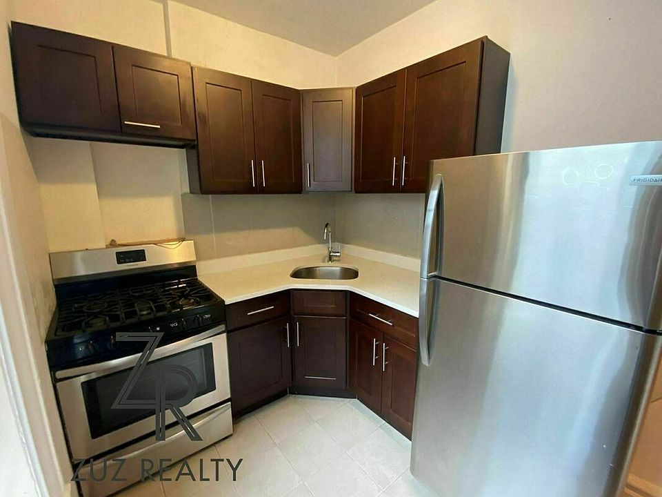 1st image of 2177 E 21st St APT 314